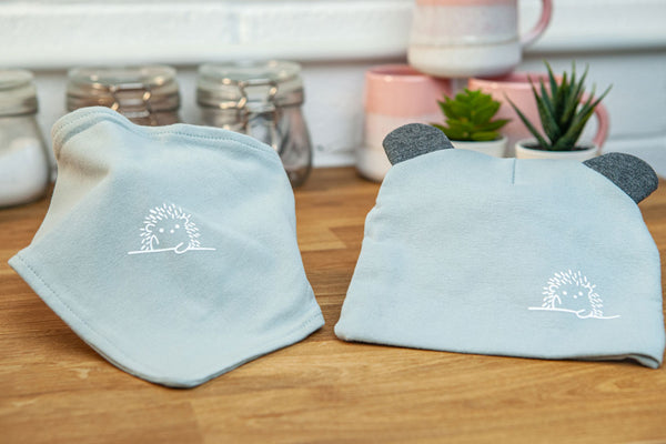 Soft cotton baby hat & bib set