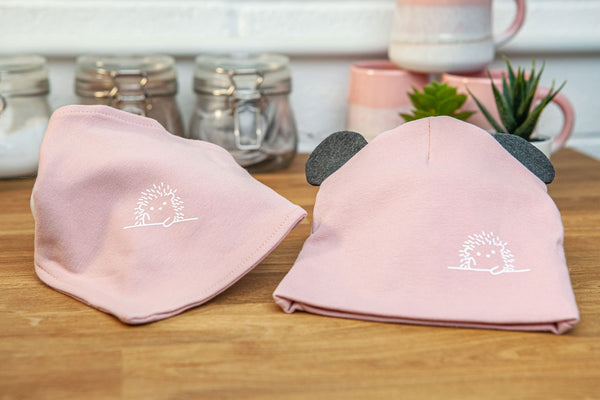 Soft cotton baby hat & bib set